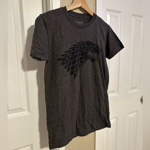 Isaac Morris Game of Thrones Grey T-Shirt - Simple Black Stark Crest (X-Small)